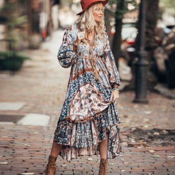 Boho Floral Print V neck ruffle Hem Long Sleeve Dress - Picture 1 of 3